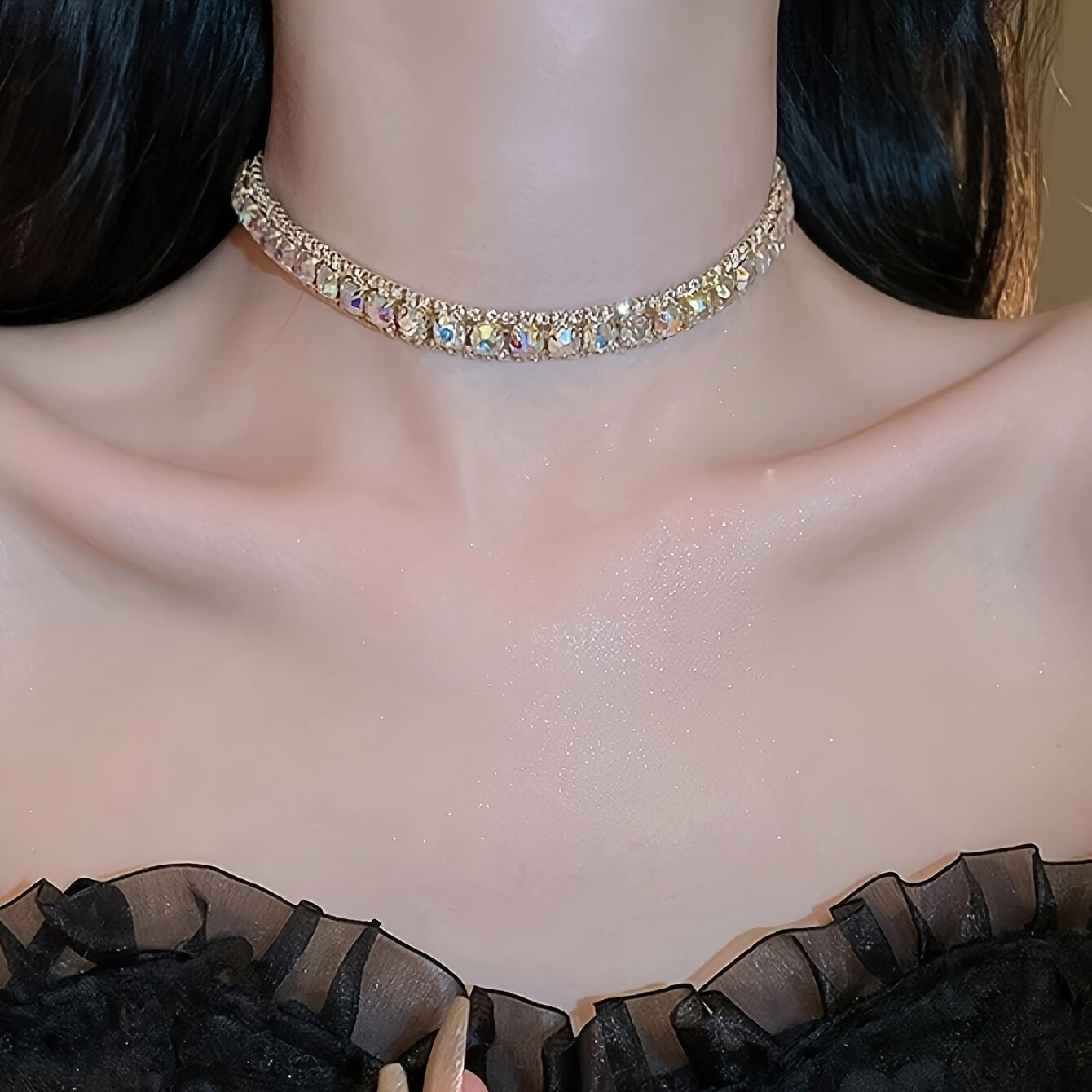 Beautiful Crystal Sparkling Necklace and Earring Set