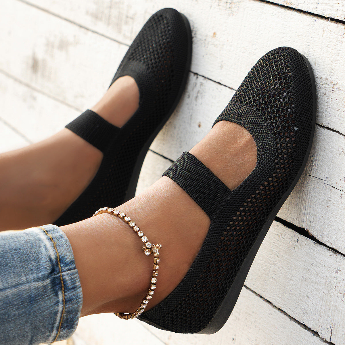 Flyknit Breathable Flat Low-cut Shoes Women's Hollow Solid Color Round Head Dancing